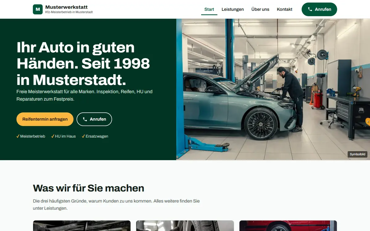 Beispiel-Werkstatt im Paket Standard am Laptop: Menü mit Unterseiten, großes Werkstattfoto, Knopf Reifentermin anfragen