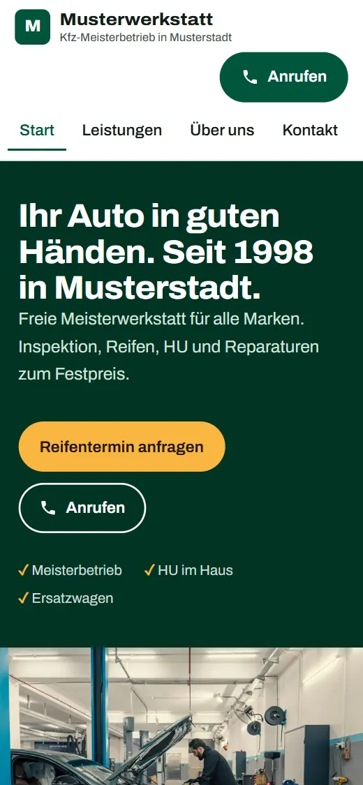 Beispiel-Werkstatt im Paket Standard am Handy: Menü und Knopf Reifentermin anfragen